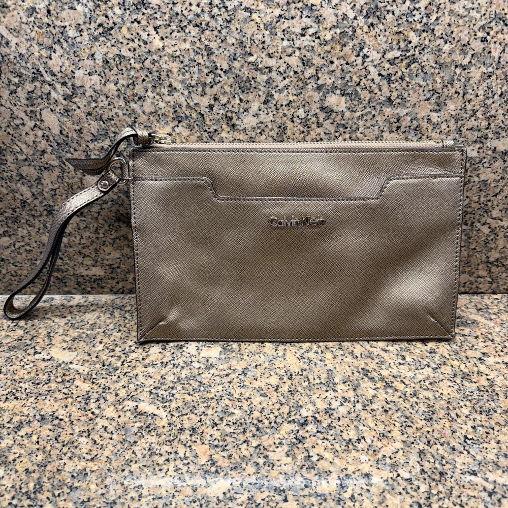 Calvin Klein Clutch Wristlet Bag Womens Small Gold Faux Leather Zip Top Party